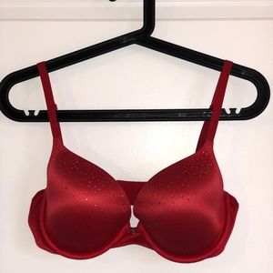 Victoria’s Secret Lined Demi Bra!